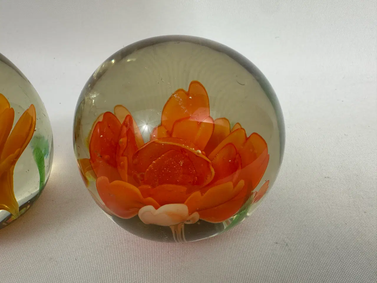 Billede 4 - 2 stk. ældre brevpressere / glaskunst 