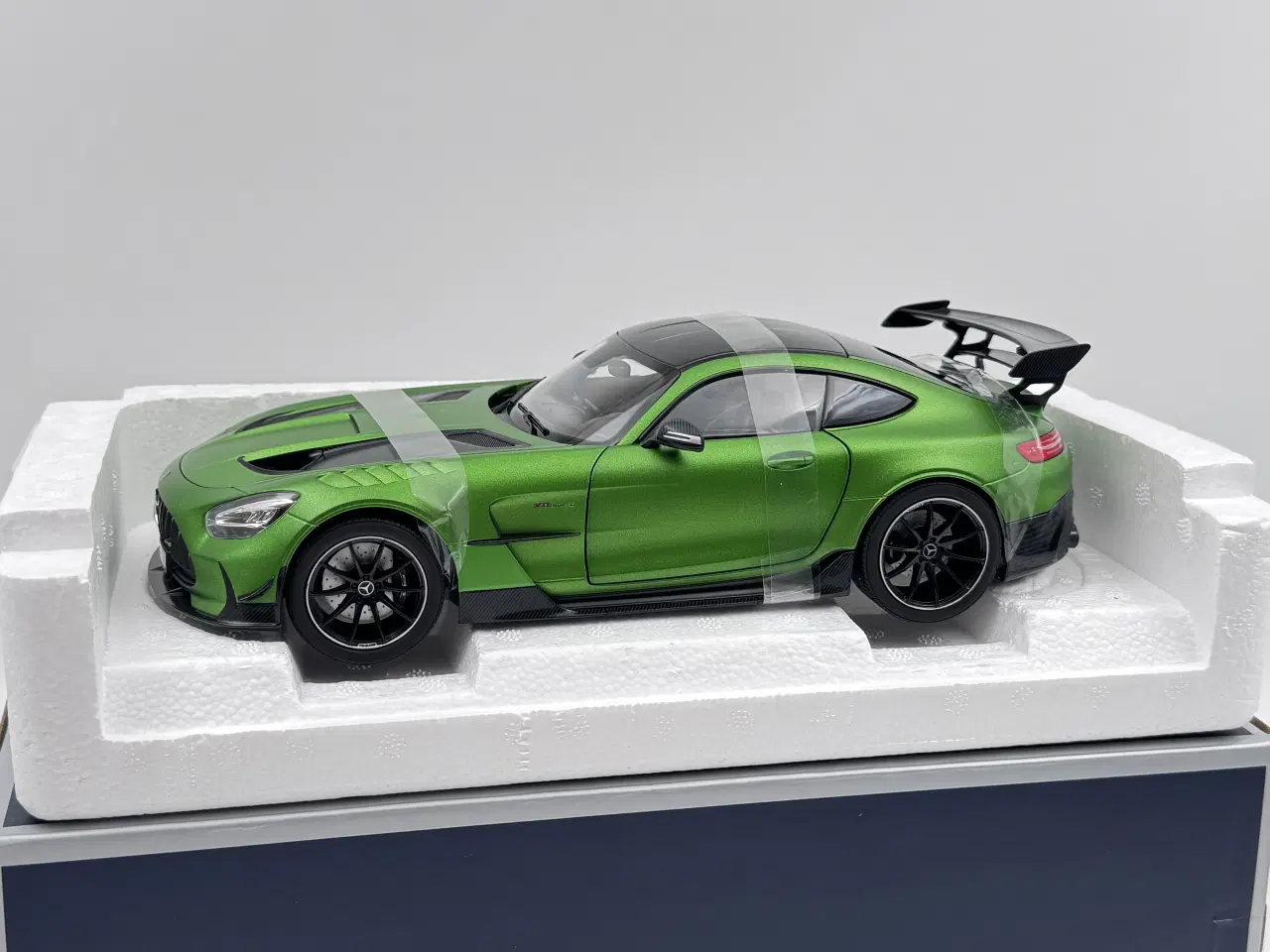 Billede 11 - 2021 Mercedes AMG GT Black Series Coupé 1:18