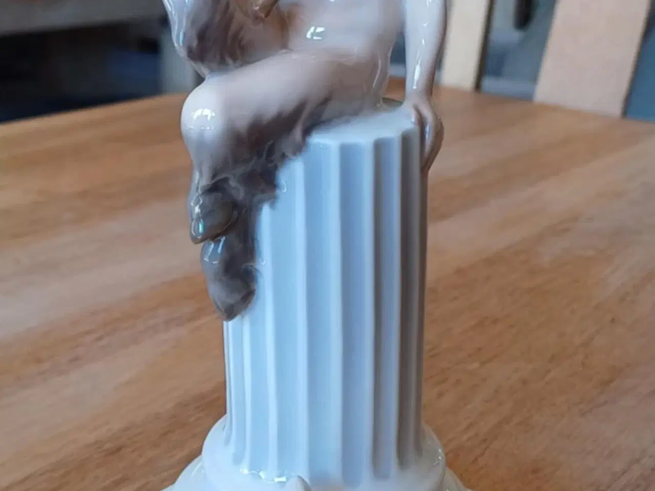 Billede 1 - Faun med Egern.