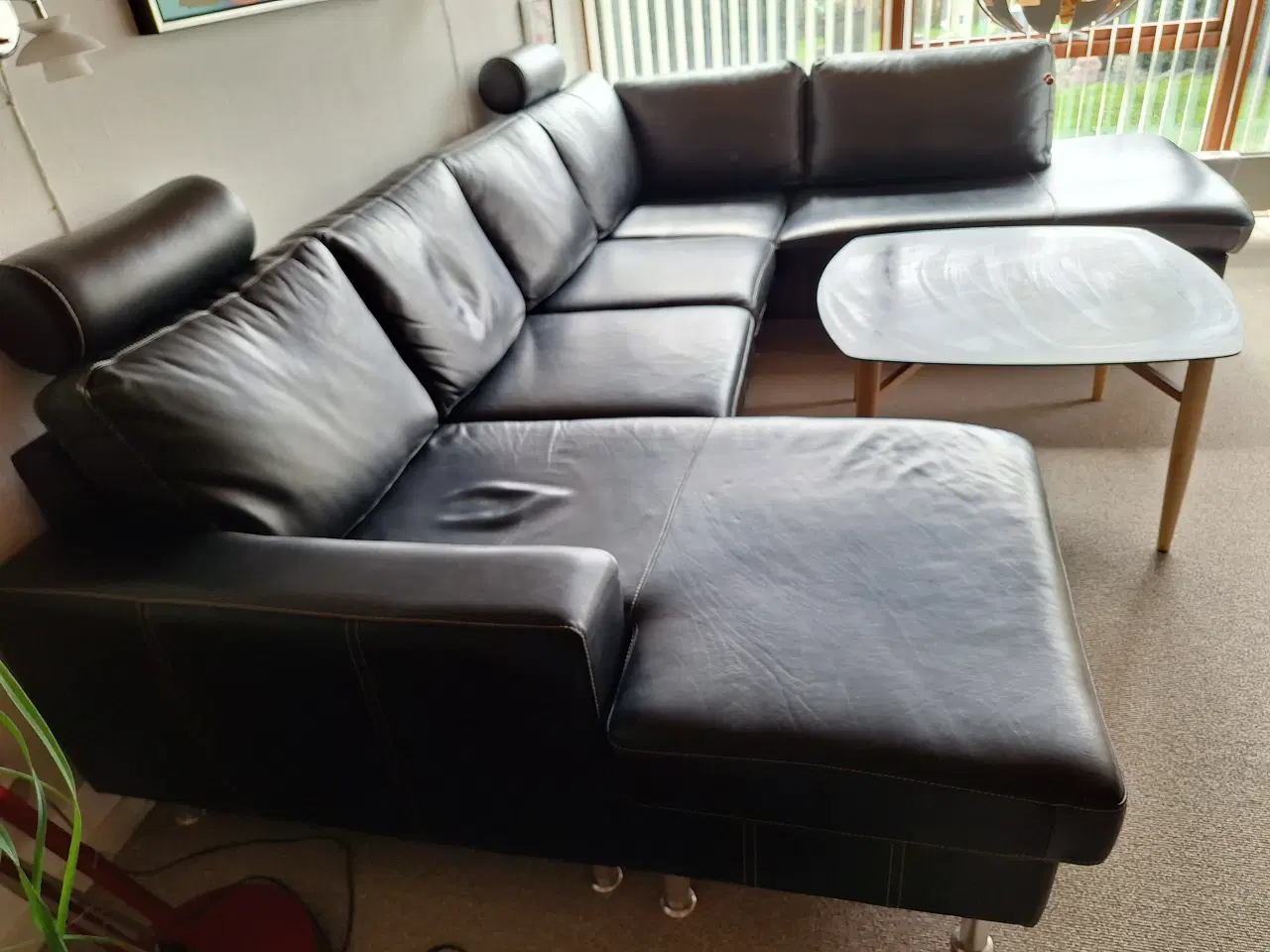 Billede 2 - Stor U - Sofa i sort kvalitets læder.