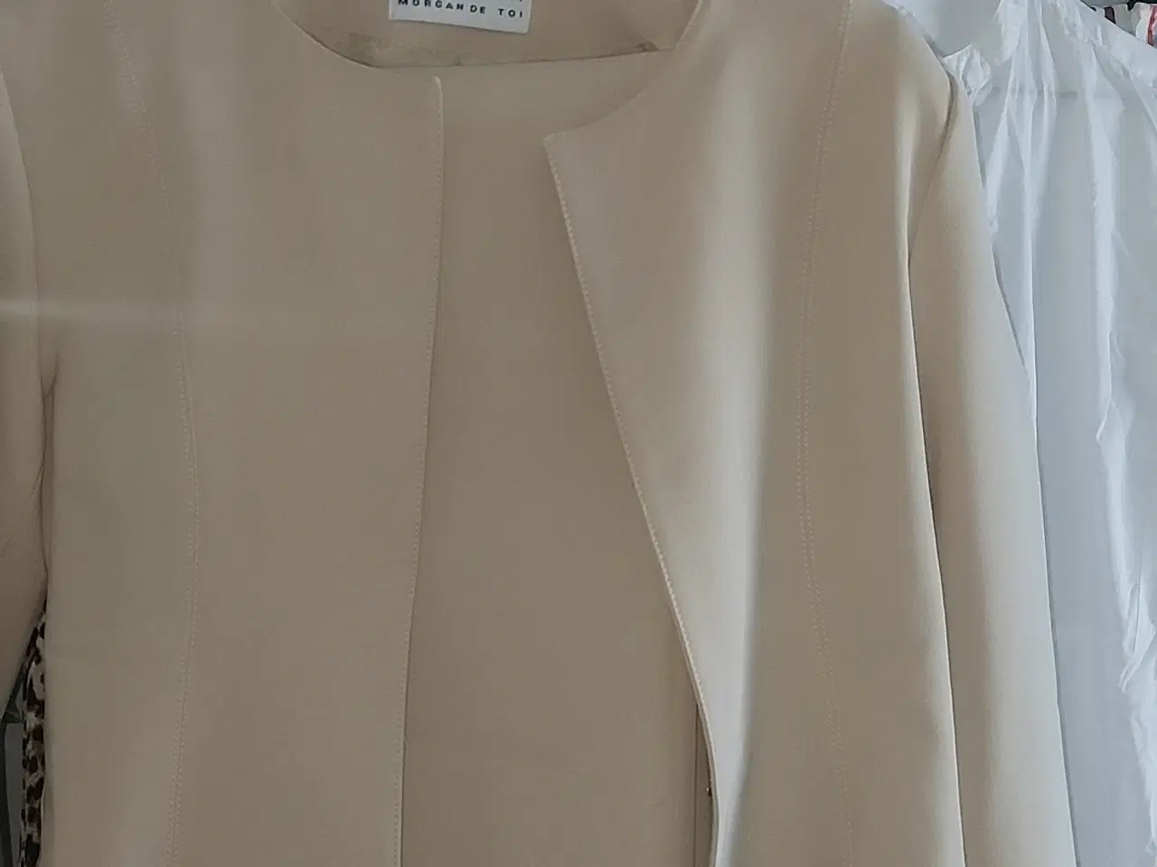 Billede 3 - Masser mærketøj og mærkesko sælges samlet 