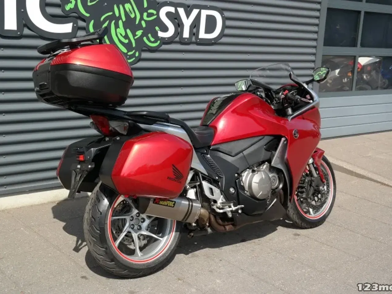 Billede 3 - Honda VFR 1200 F MC-SYD       BYTTER GERNE