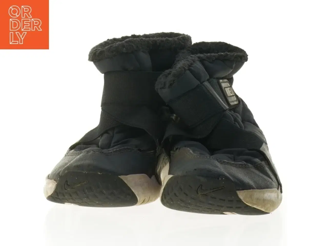 Billede 3 - Sorte Nike vinterstøvler fra Nike (str. 34)