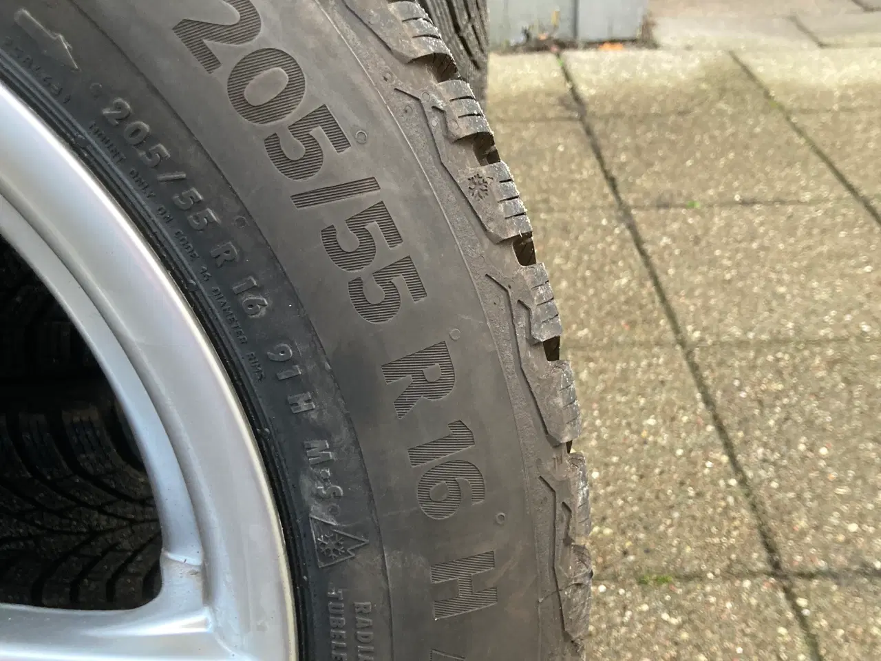 Billede 3 - Vinterdæk på fælge