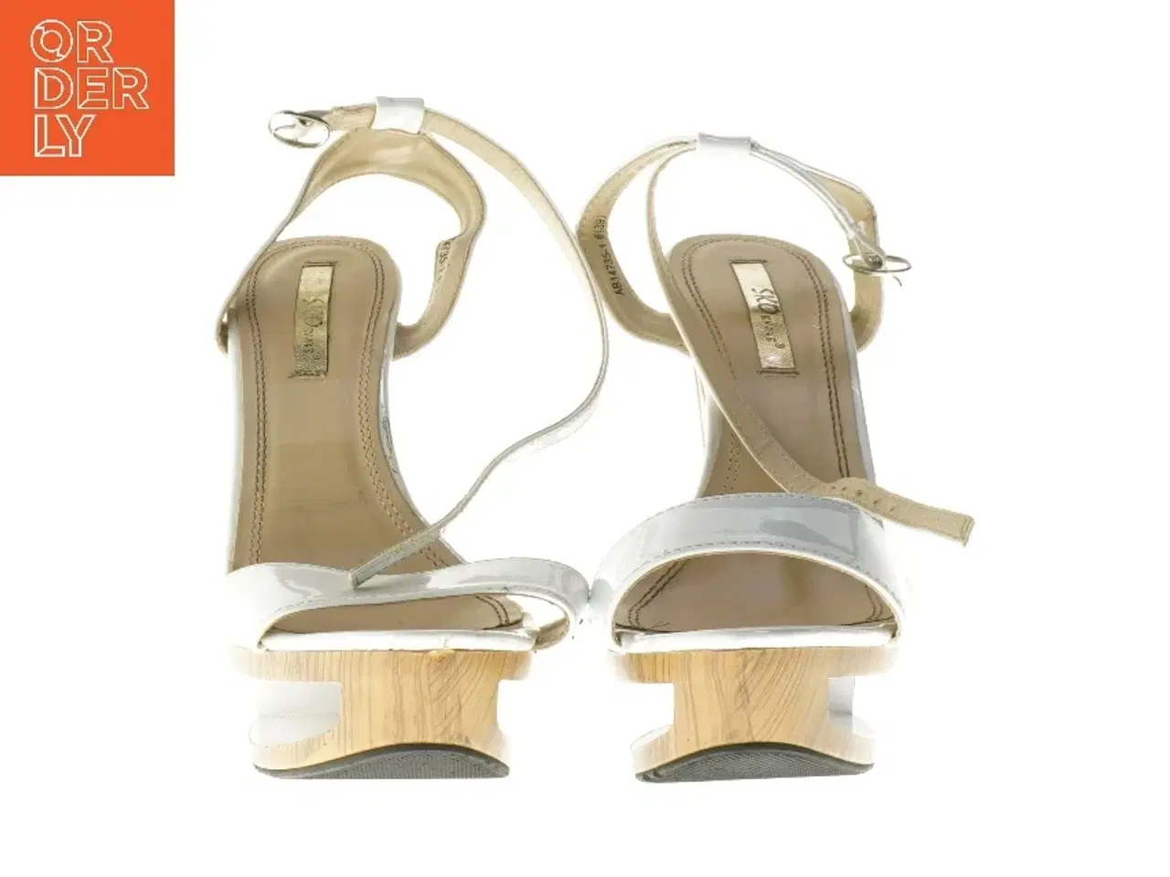 Billede 3 - Høje hæle med platform (str. 39 )