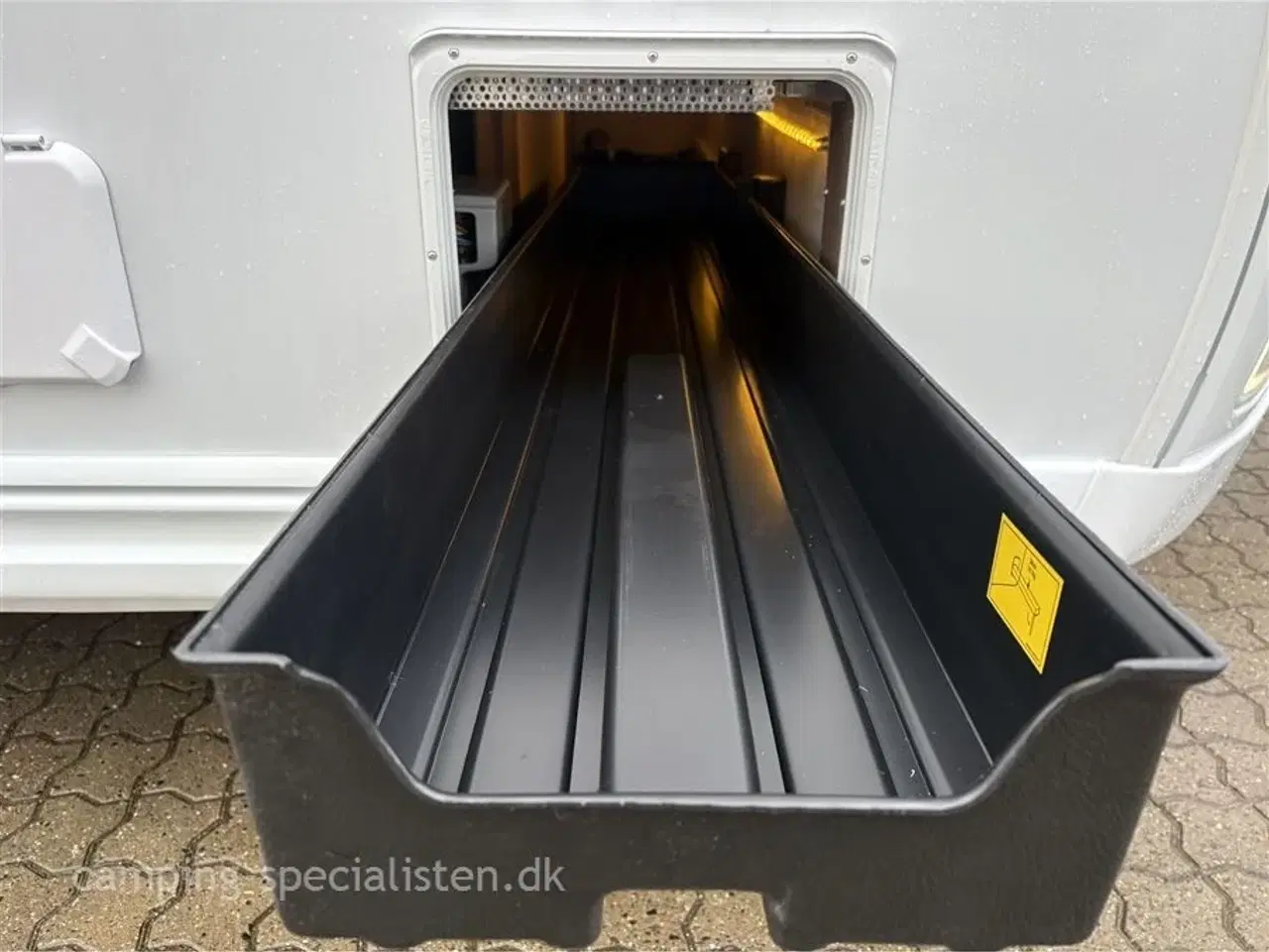 Billede 17 - 2026 - Kabe Smaragd 520 XL KS Premium Line   Kabe Smaragd 520 XL KS PREMIUM LINE 2026  - kan ses nu hos Camping-Specialisten i Silkeborg