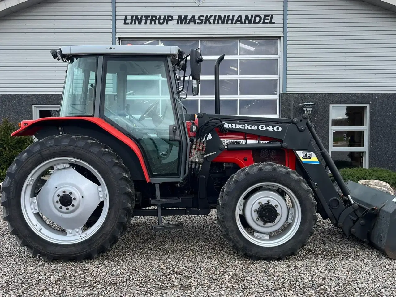 Billede 13 - Massey Ferguson 4255 Meget velholdt traktor med Quicke 640 frontlæsser