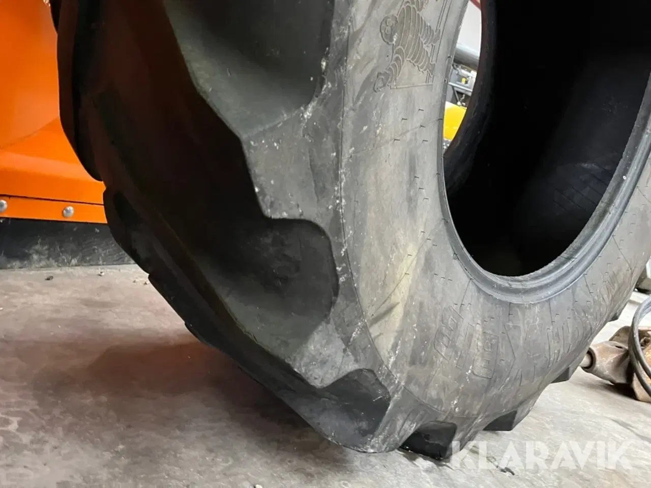 Billede 4 - Traktordæk 600/70R30 og 710/70R38 - 2 styk