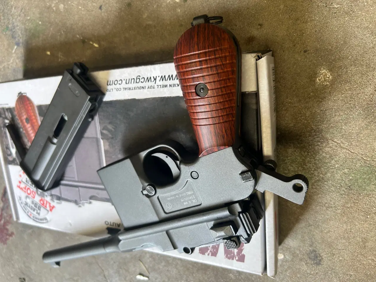 Billede 4 - KWC M712/C96 CO2 pistol - Full Auto
