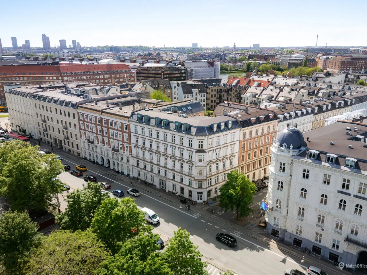 Billede 1 - Herskabeligt kontorlejemål med udsigt til Ørstedsparken