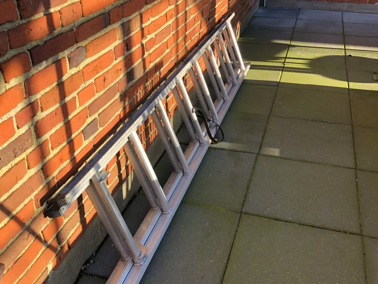 Billede 1 - 4,3 meter Skydestige i alu. fra Raufoss