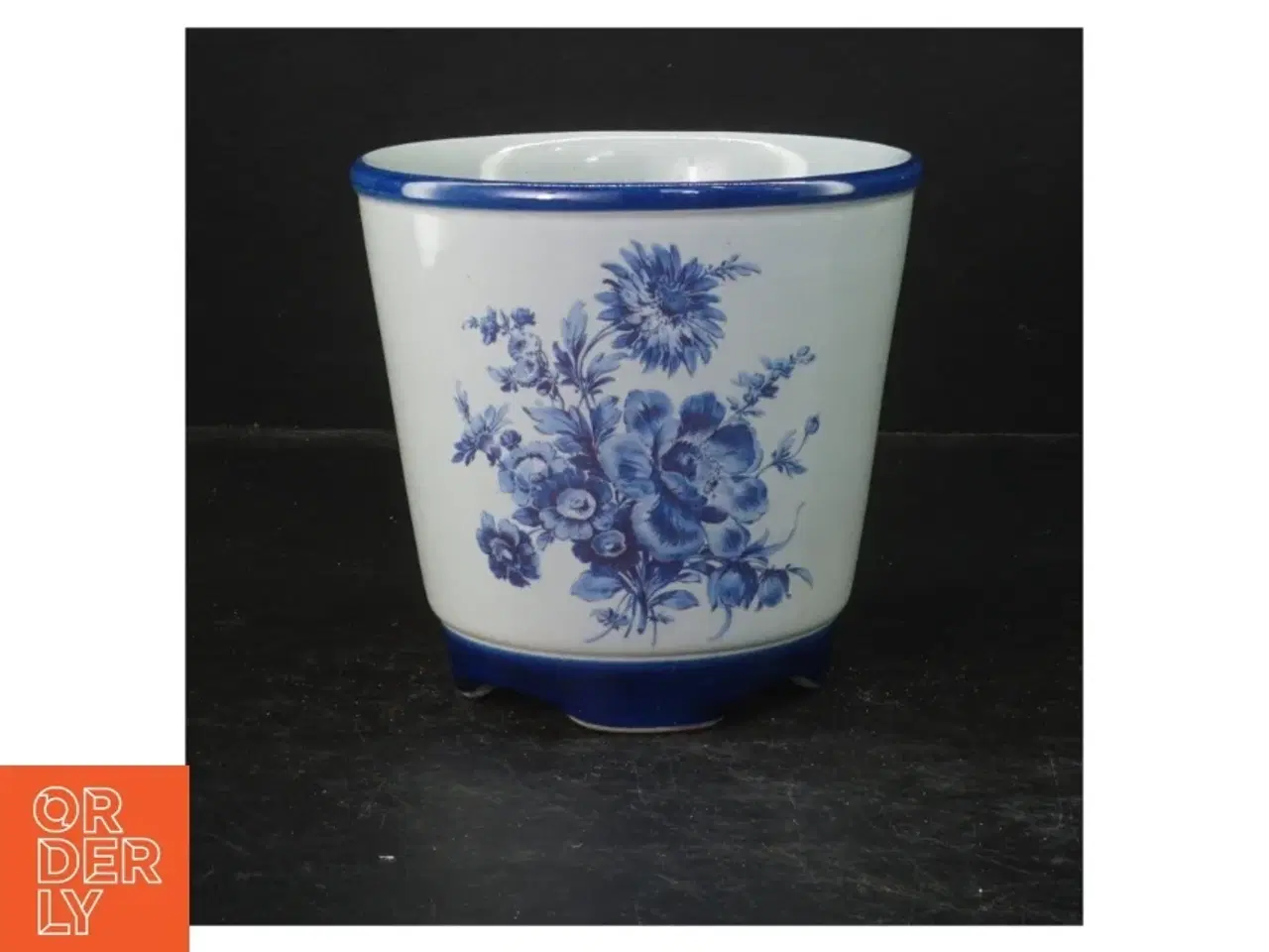 Billede 1 - Porcelænsurtepotteskjuler fra Søholm (str. Ø. 13 cm)