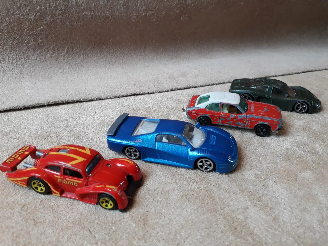 Billede 1 - 4 Modelbiler