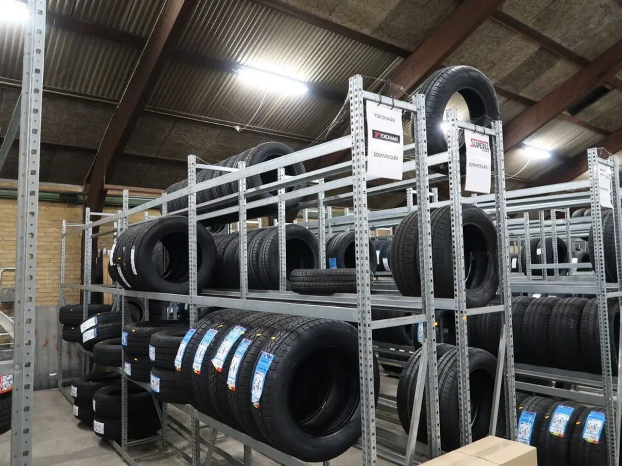 Billede 2 - 8 fag dækreoler uden indhold