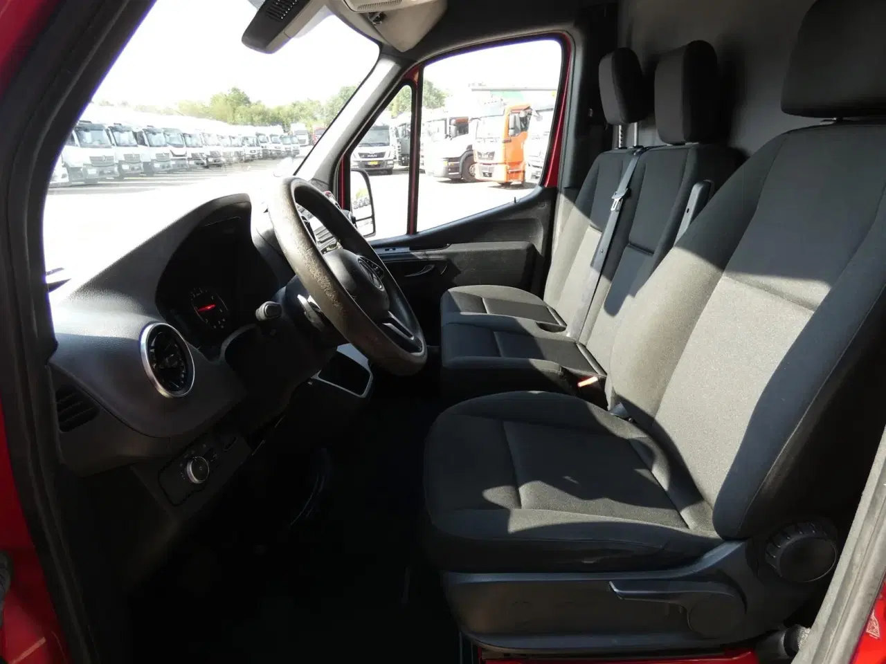 Billede 9 - Mercedes-Benz Sprinter 314 2,1 CDI A2 H2 RWD 7G-Tronic 143HK Van Aut.