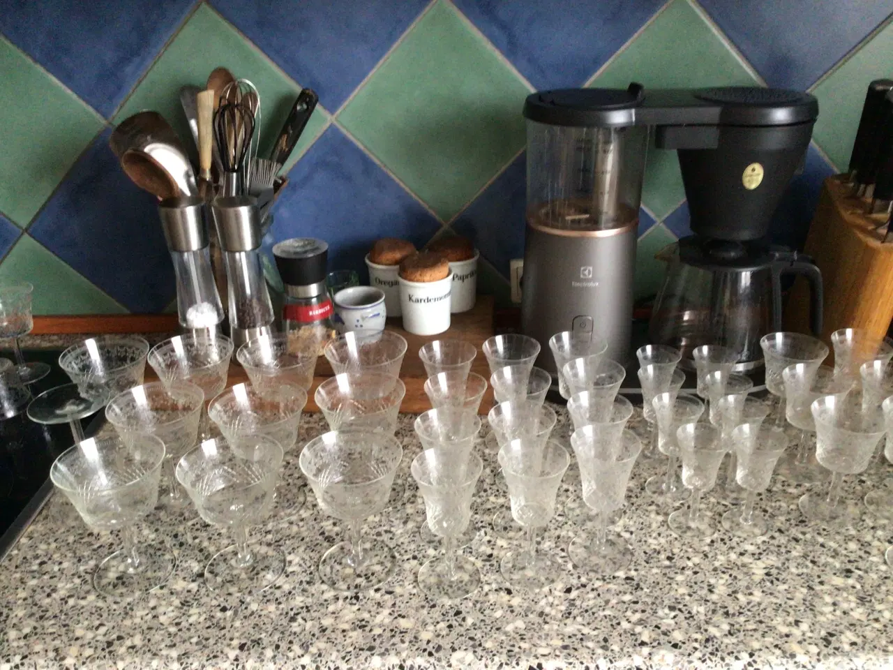 Billede 2 - Antikke slebne glas