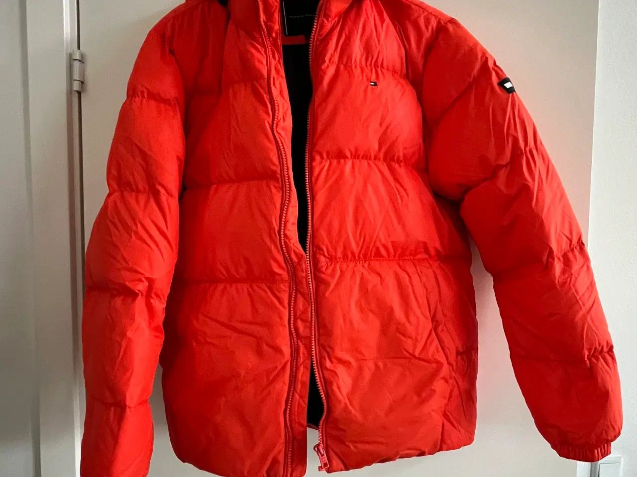 Billede 1 - Thommy Hilfiger Dunjakke