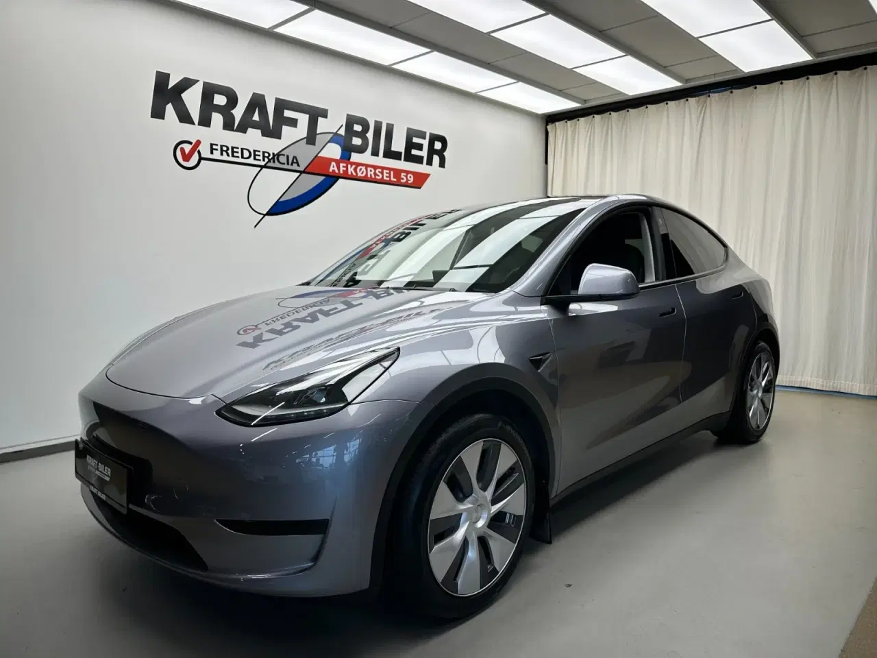 Billede 1 - Tesla Model Y  RWD