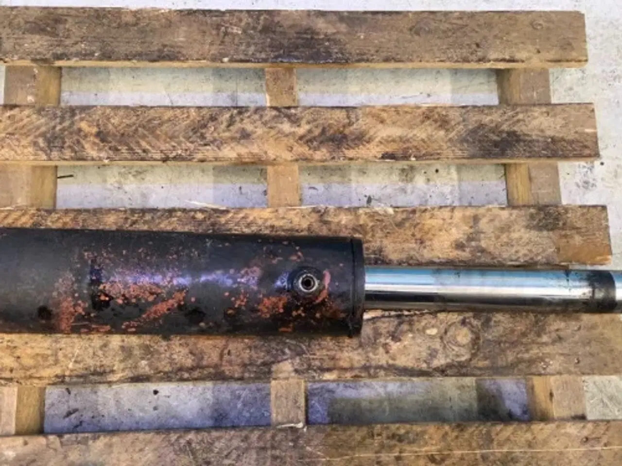 Billede 3 - Manitou 735-120    Hydraulikcylinder  254619