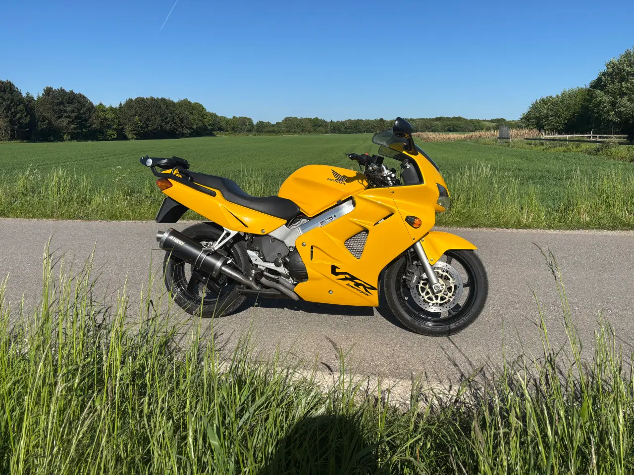 Billede 2 - Honda VFR800FI nysynet 