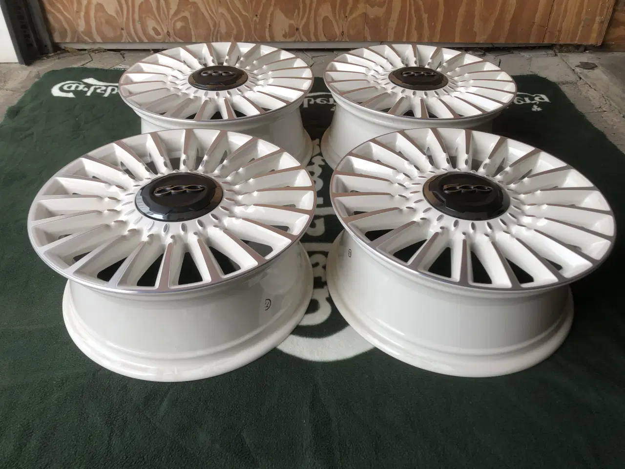 Billede 2 - Nye originale Fiat 500 16” fælge