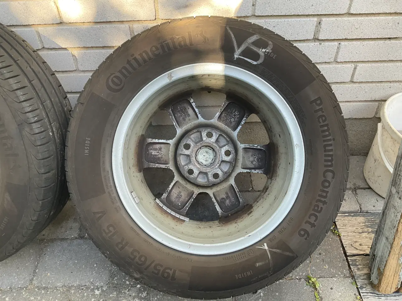 Billede 7 - Sommerdæk på originale Skodafælge