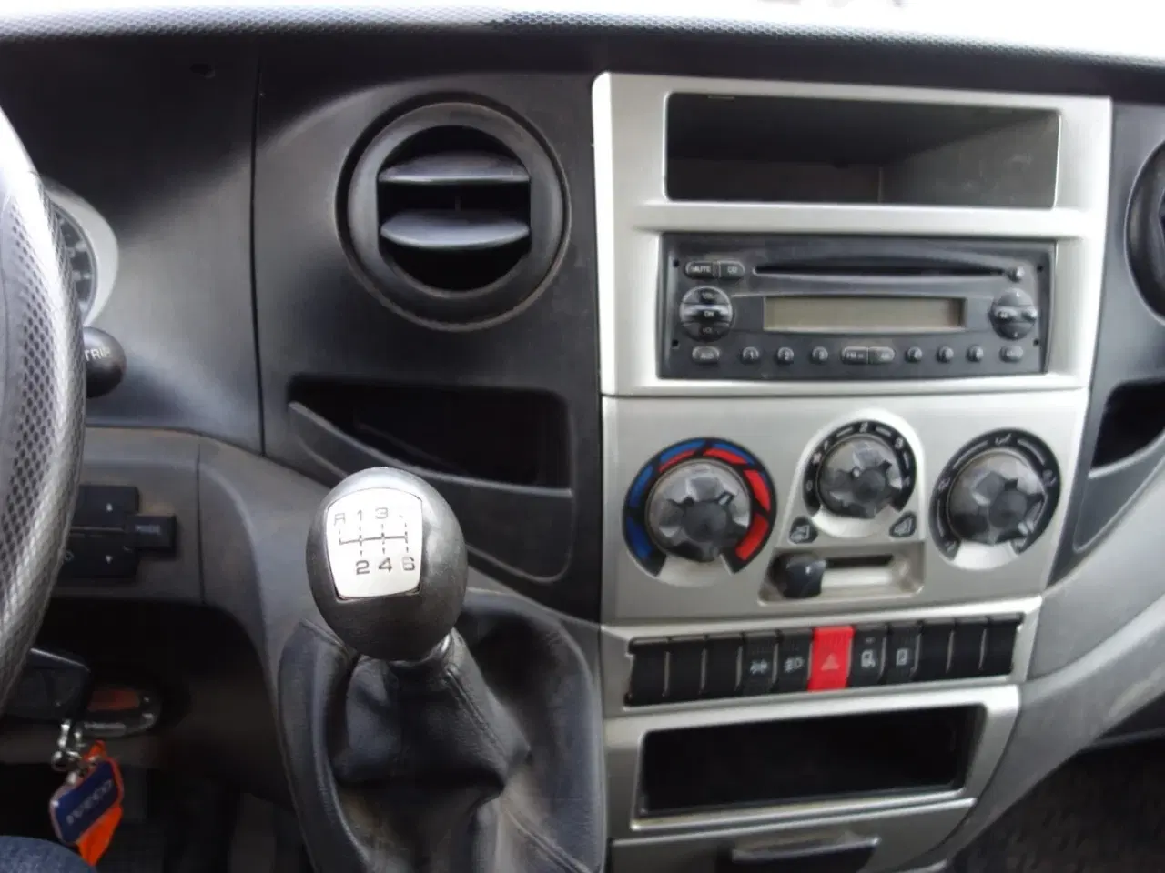 Billede 8 - Iveco Daily 3,0 35S18 Van