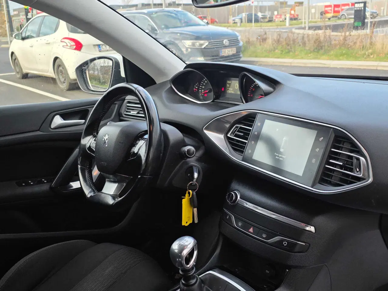 Billede 8 - Peugeot 308 1.6 BlueHDi Diesel med træk 