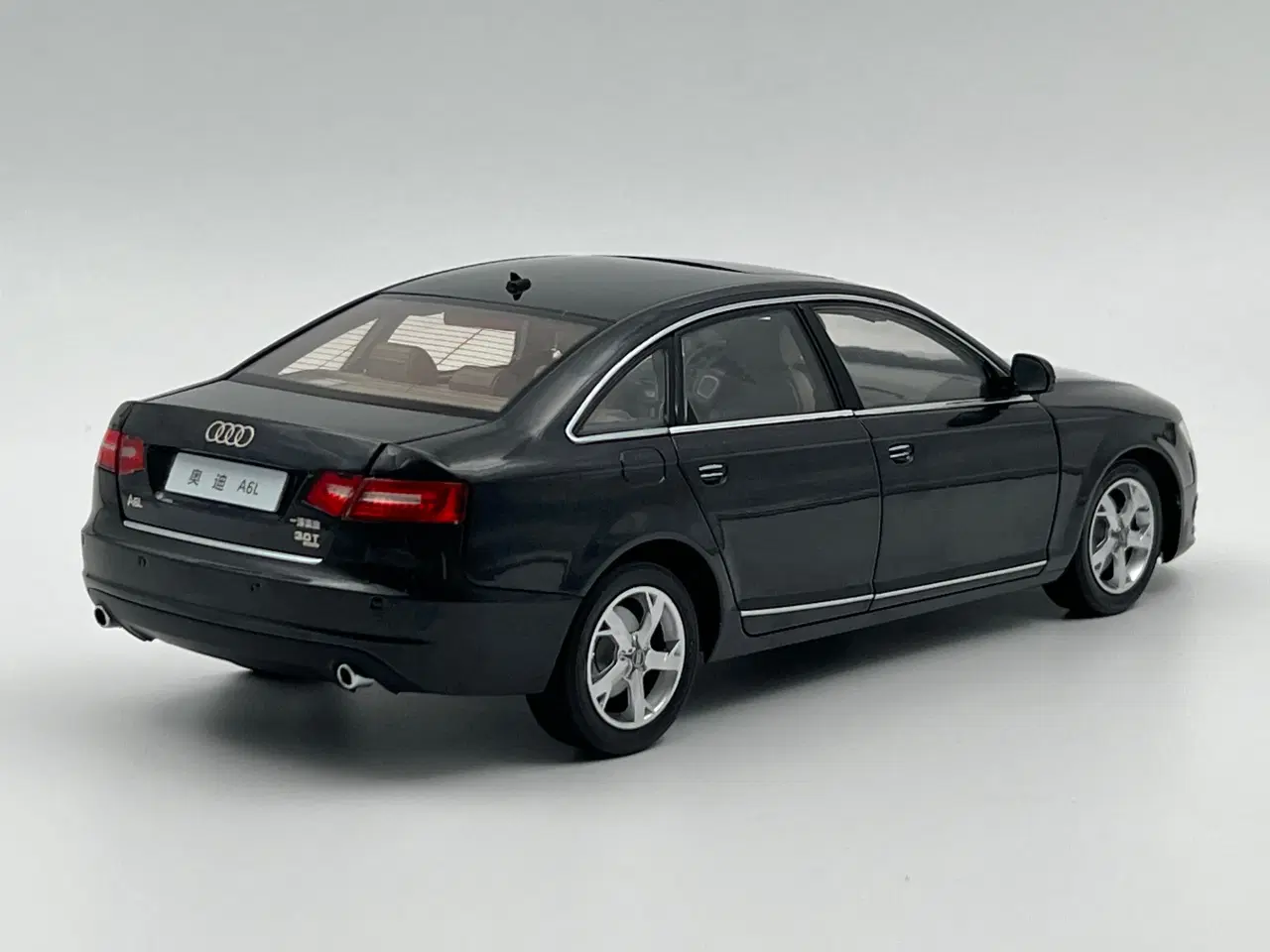 Billede 3 - 2008 AUDI A6 L - Dealer Edition - 1:18