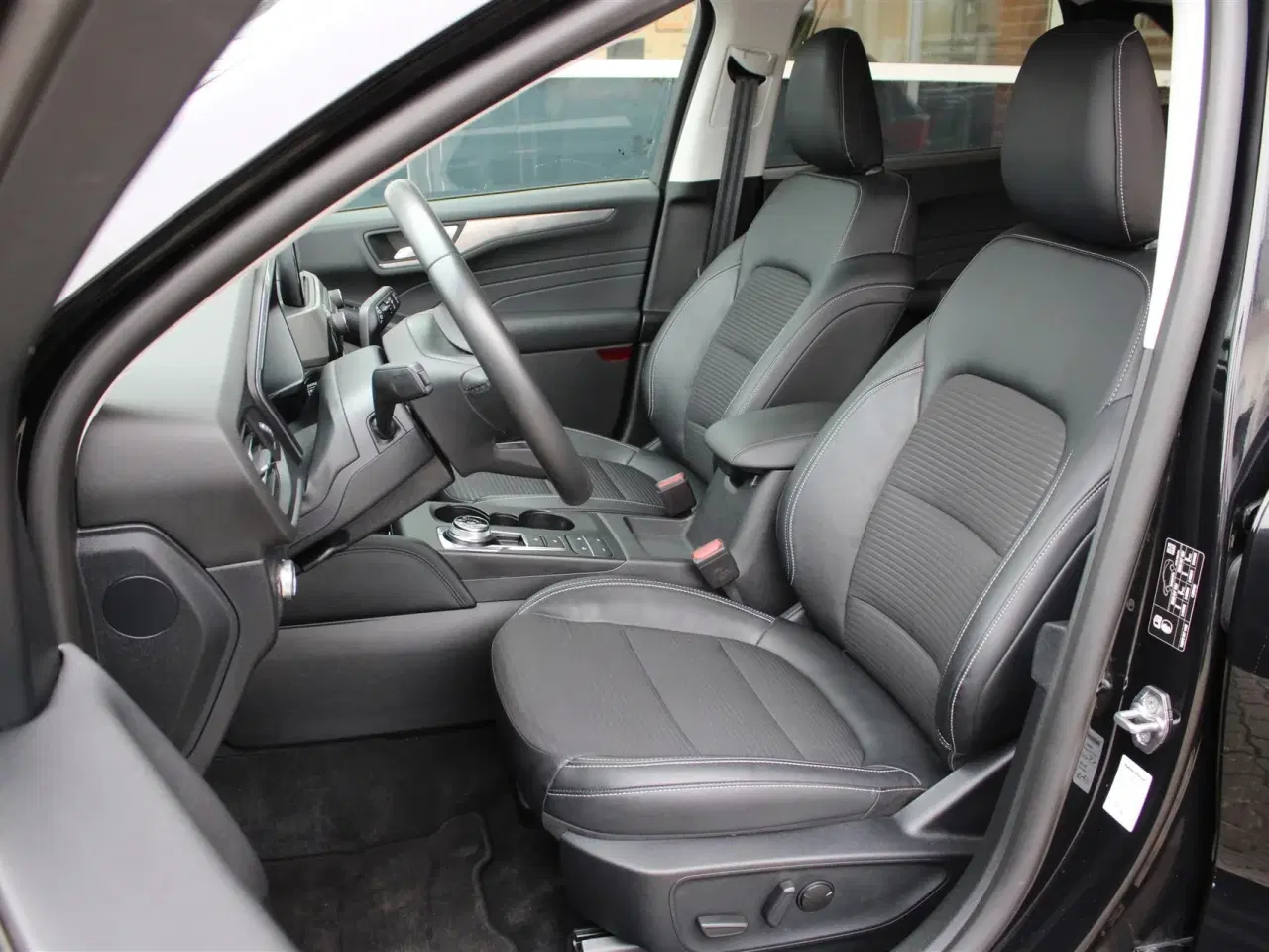 Billede 2 - Ford Kuga 2,5 Plugin-hybrid Titanium X CVT 225HK 5d Trinl. Gear