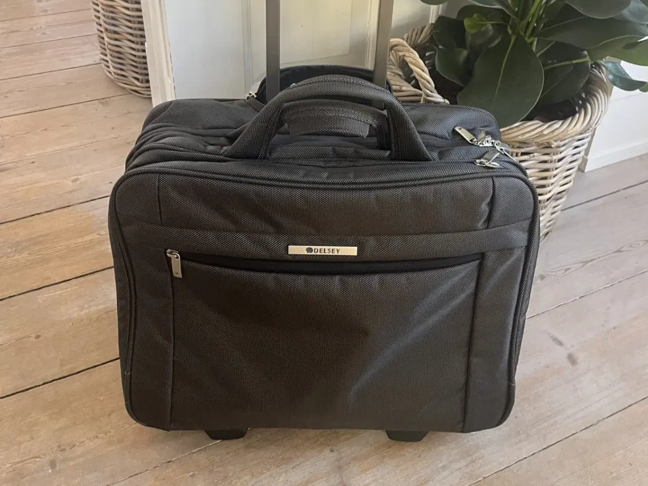 Billede 1 - Computer taske fra Delsey