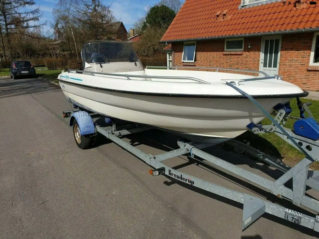 Billede 2 - Styrepultjolle Bella 480R  med Brenderup trailer 