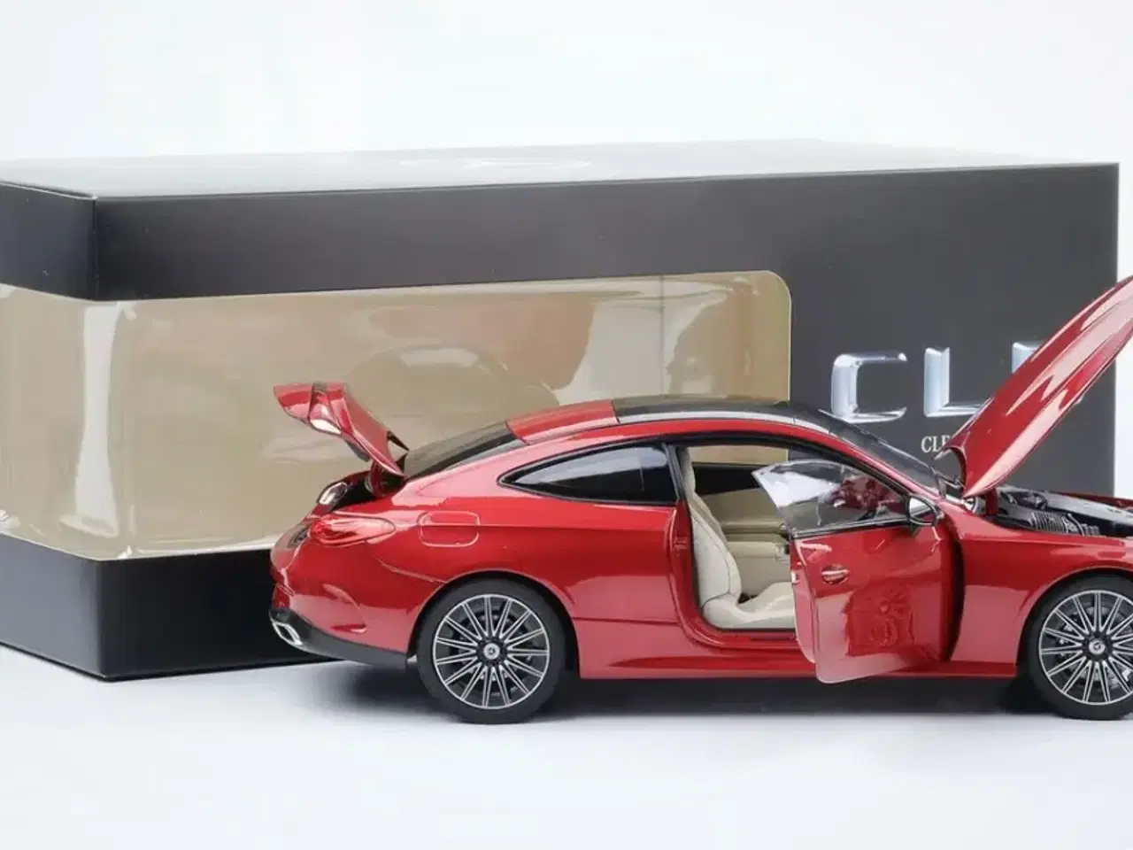 Billede 3 - 1:18 Mercedes CLE Coupe 2023