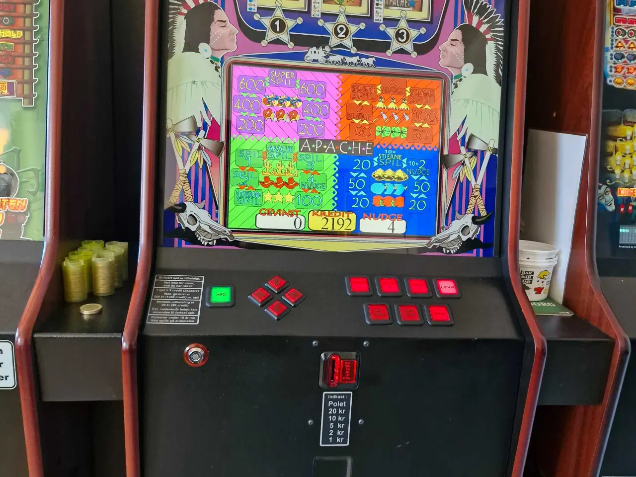 Billede 1 - Apache spilleautomat 