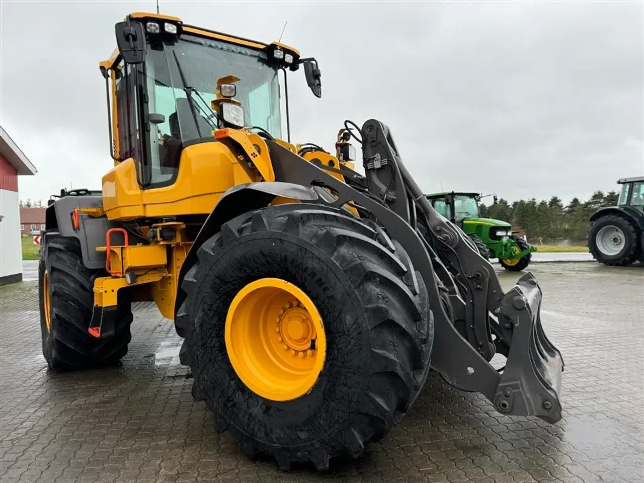 Billede 14 - Volvo L 90 H KUN 3700 TIMER! TOP UDSTYRET OG NYE DÆK!