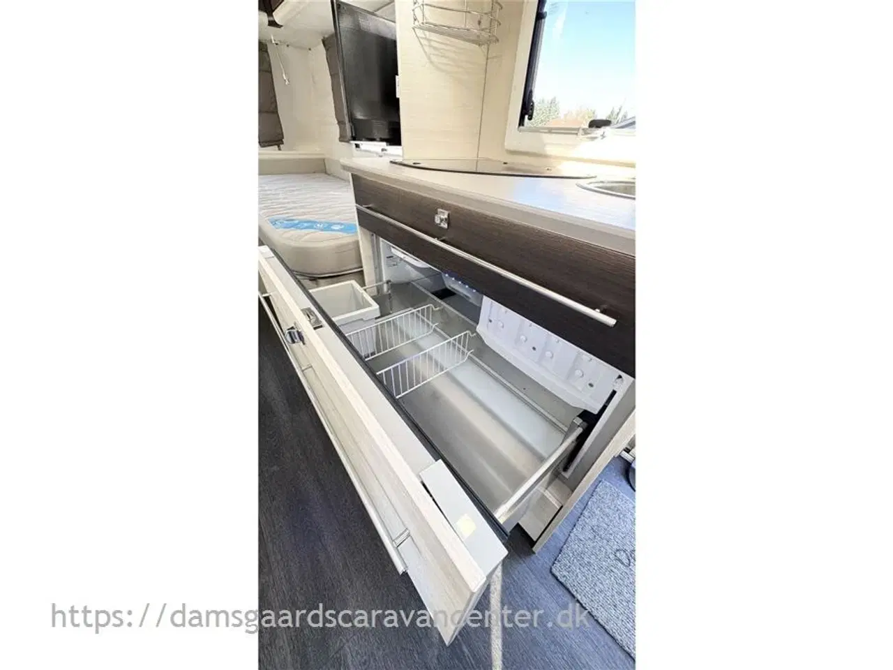 Billede 13 - 2020 - Caravelair Artica 492   Enkeltsenge-Lamel-Gulvtemp.-Posemarkise Revo Zip 400