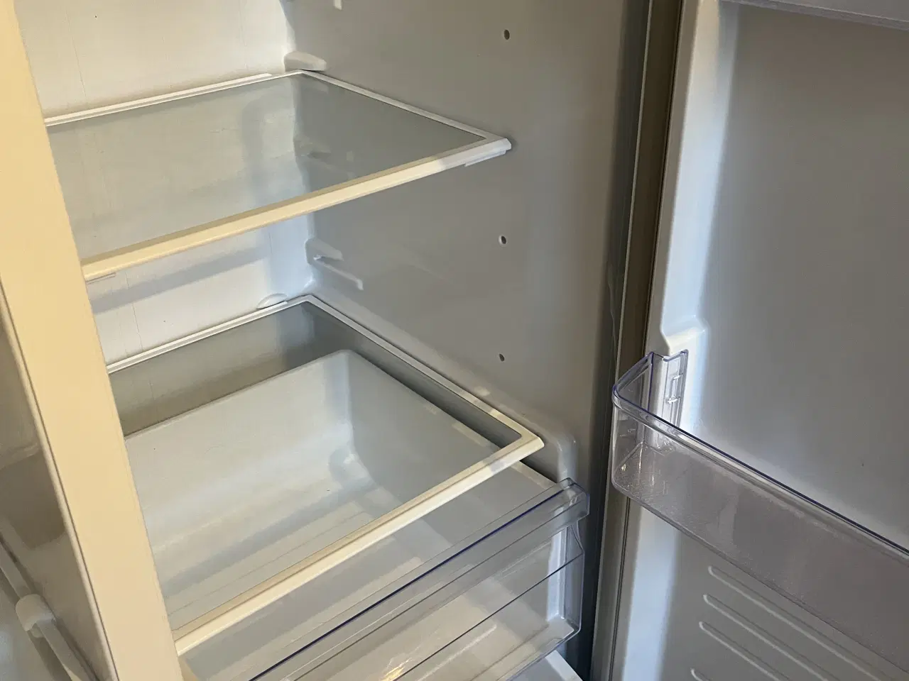 Billede 3 - Scandomestic amerikaner køleskab sælges.