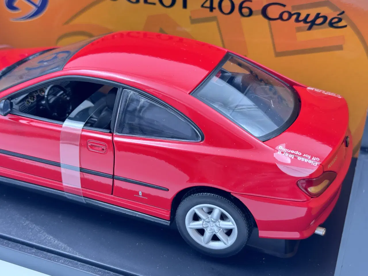 Billede 3 - Peugeot 406 Coupe - 1:18