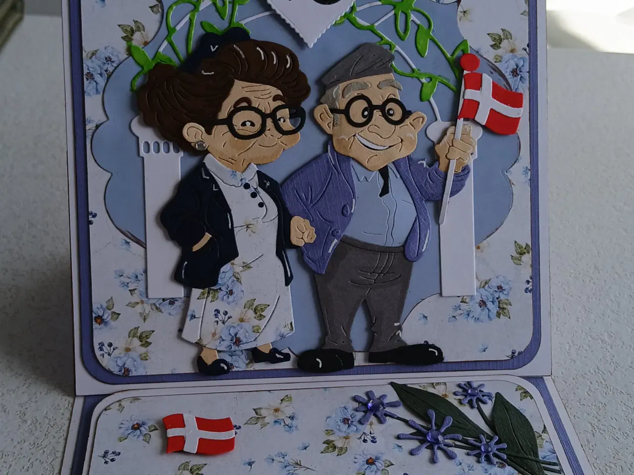 Billede 2 - Diamantbryllupskort sælges.