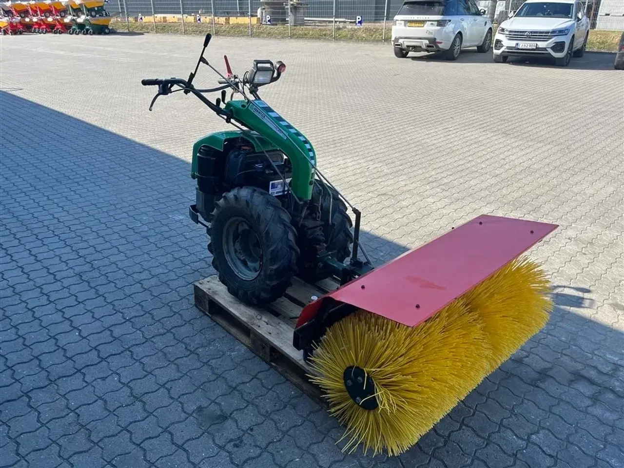 Billede 7 - - - - Roriatica AC 400 2hjulet traktor med kost