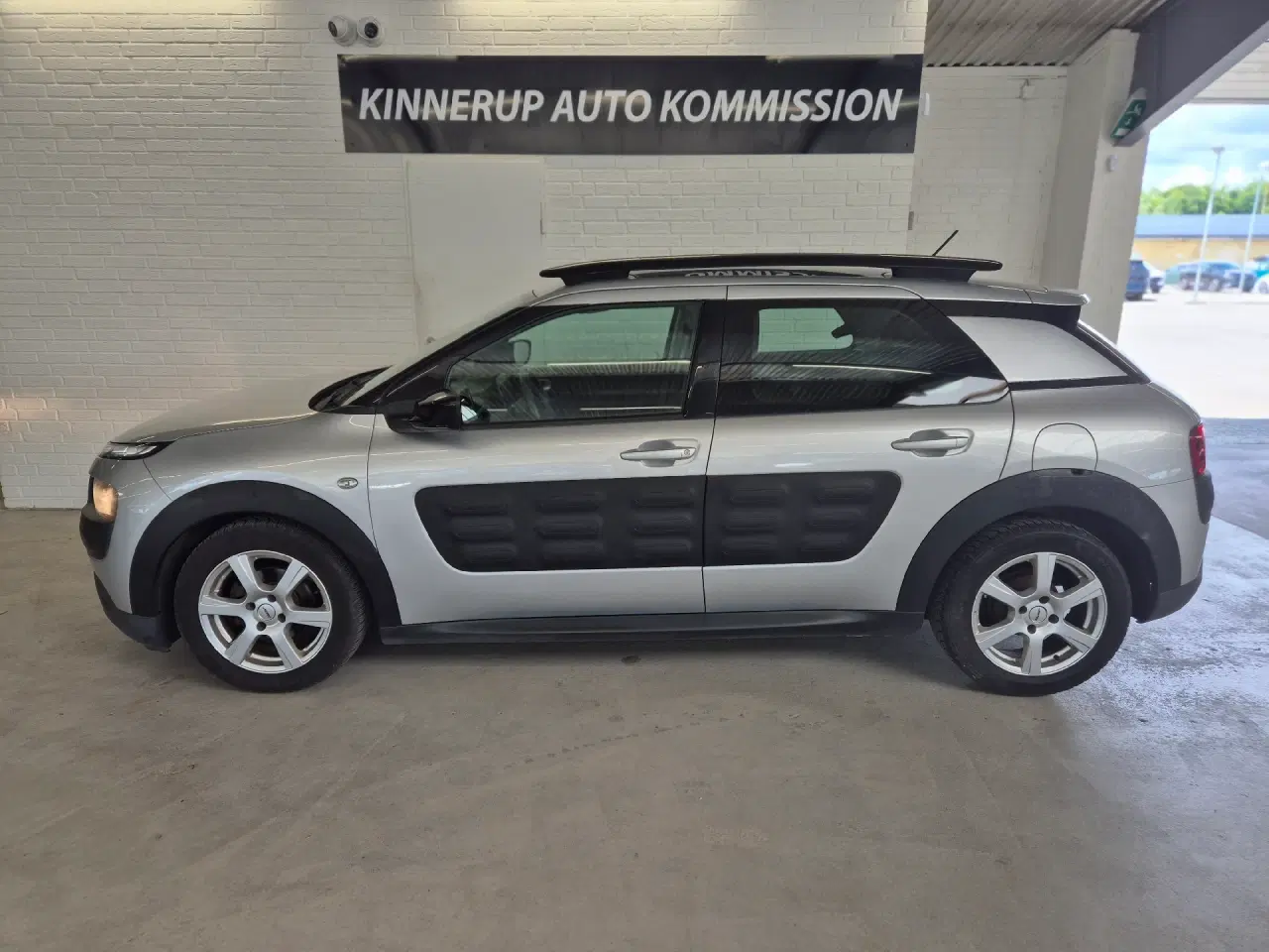 Billede 2 - Citroën C4 Cactus 1,6 Blue HDi Extra start/stop 100HK 5d