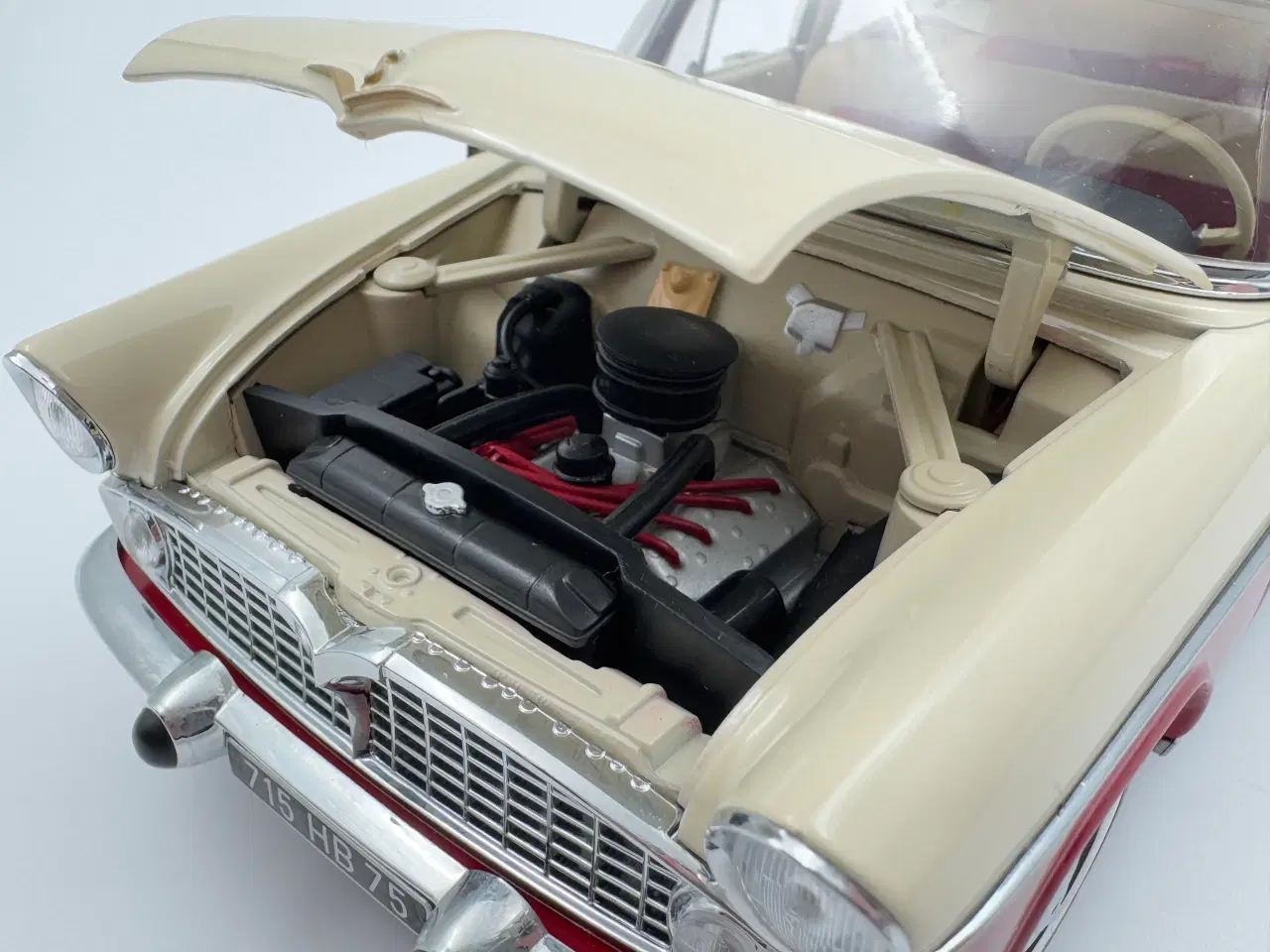 Billede 8 - 1959 Simca Chambord - 1:18