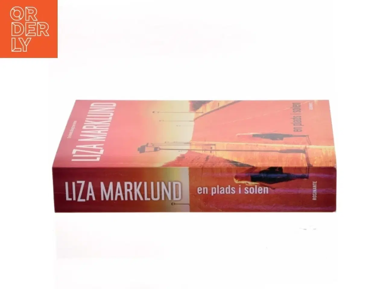 Billede 2 - En Plads I Solen af Liza Marklund (Bog)