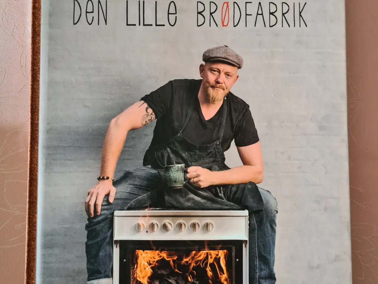 Billede 8 - Bøger som nye røg og dyrefri 125 kr pr stk plus po
