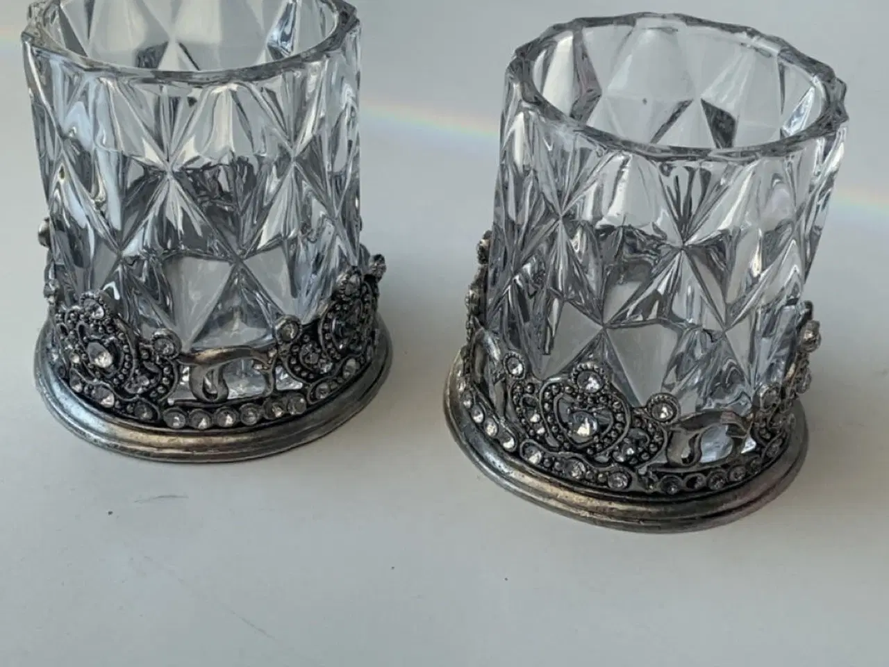 Billede 5 - 2 fyrfadsstager i glas med sølvbund