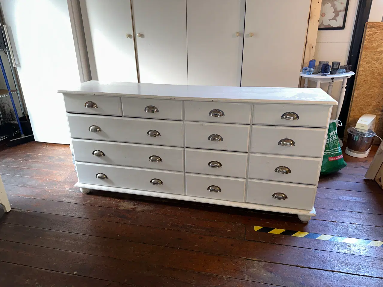 Billede 1 - Kommode / købmandsdisk i fyrretræ