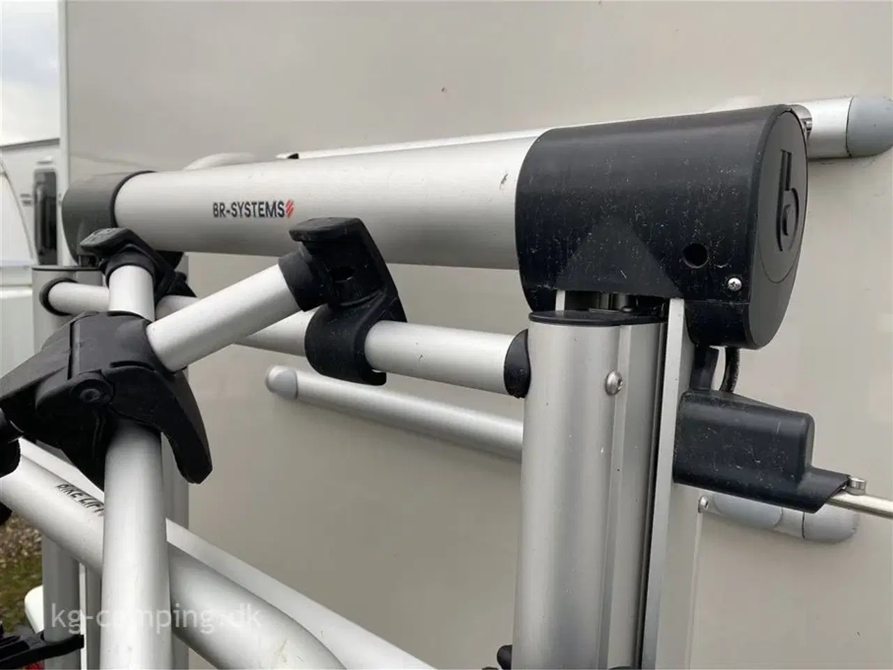 Billede 4 - 2020 - Chausson Titanium 767   Enkeltsenge og face to face siddegruppe