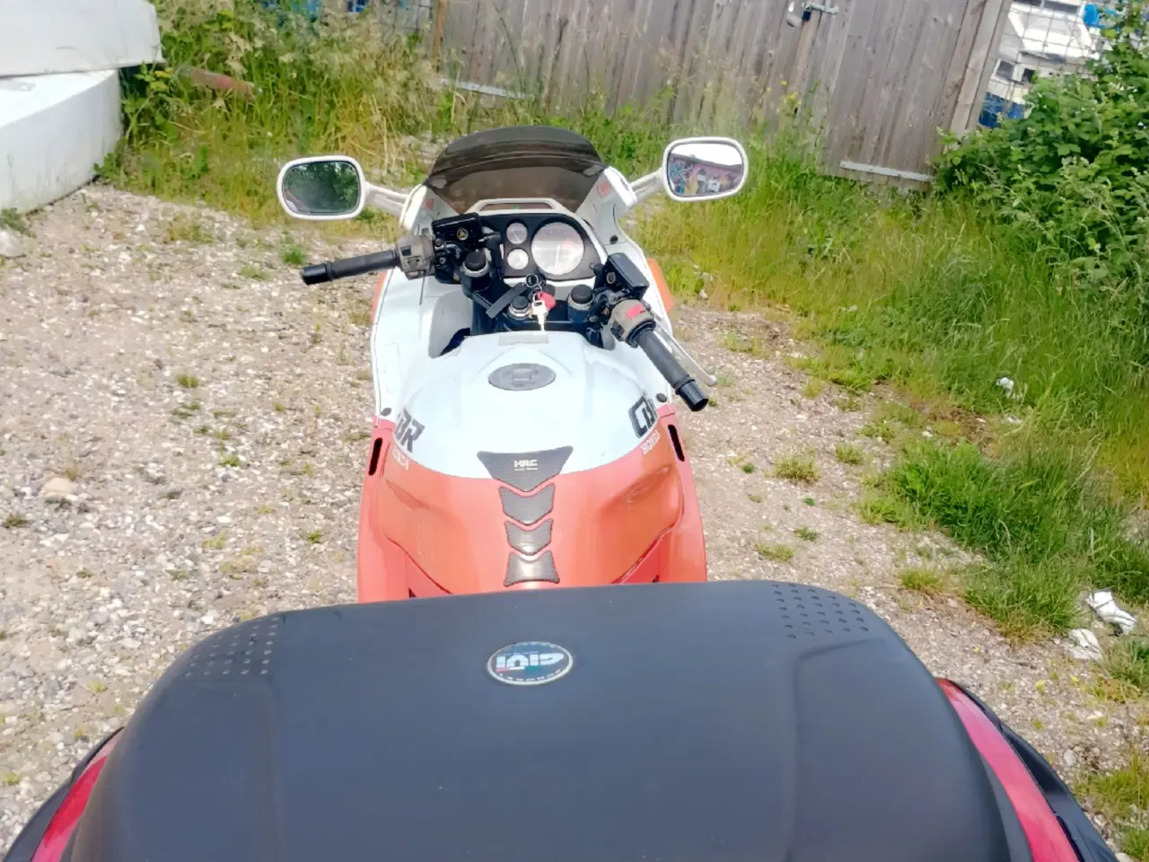 Billede 3 - Honda cbr 1000F