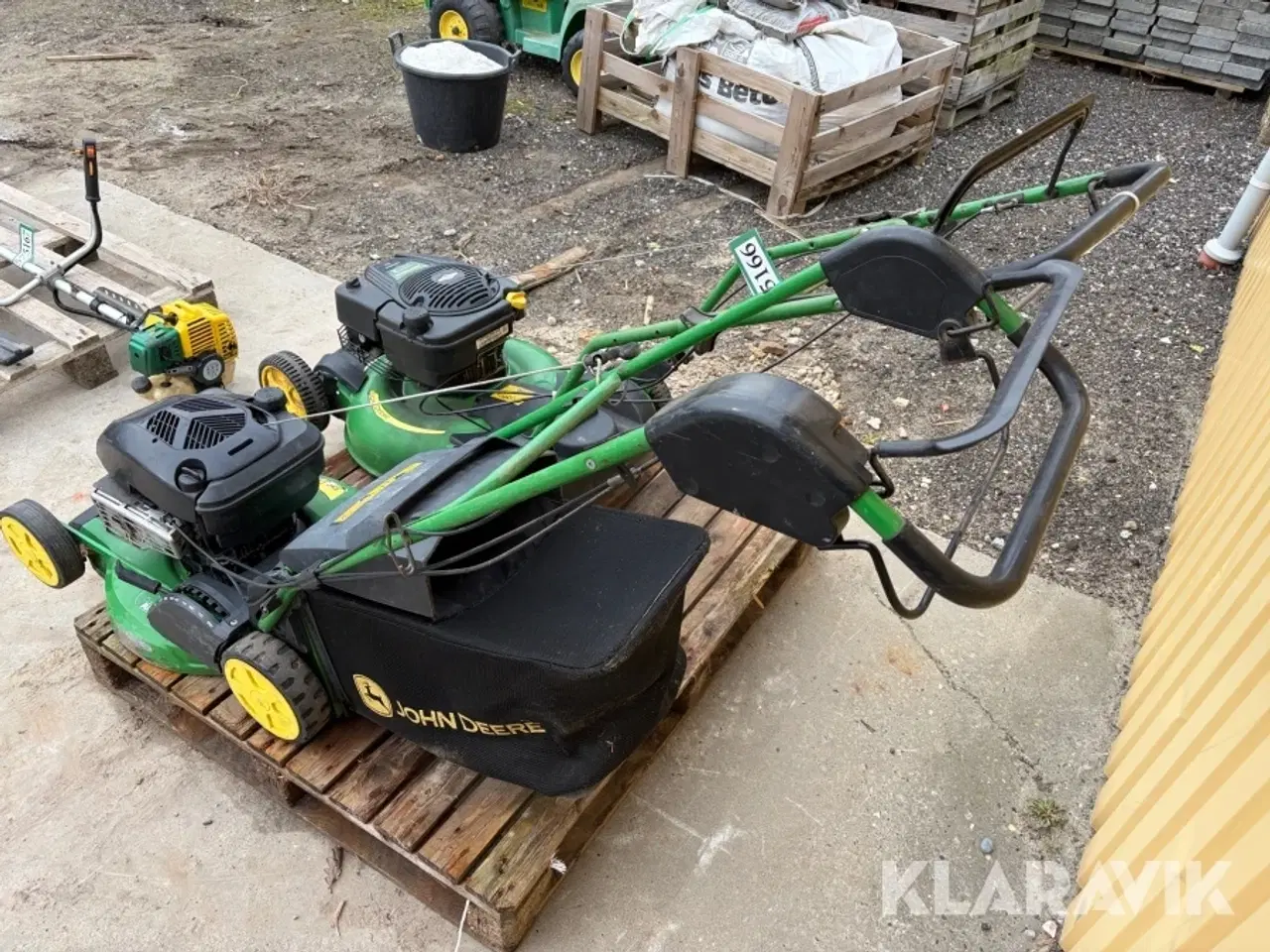 Billede 3 - Græsslåmaskiner John Deere R47V og 850E 2 styk