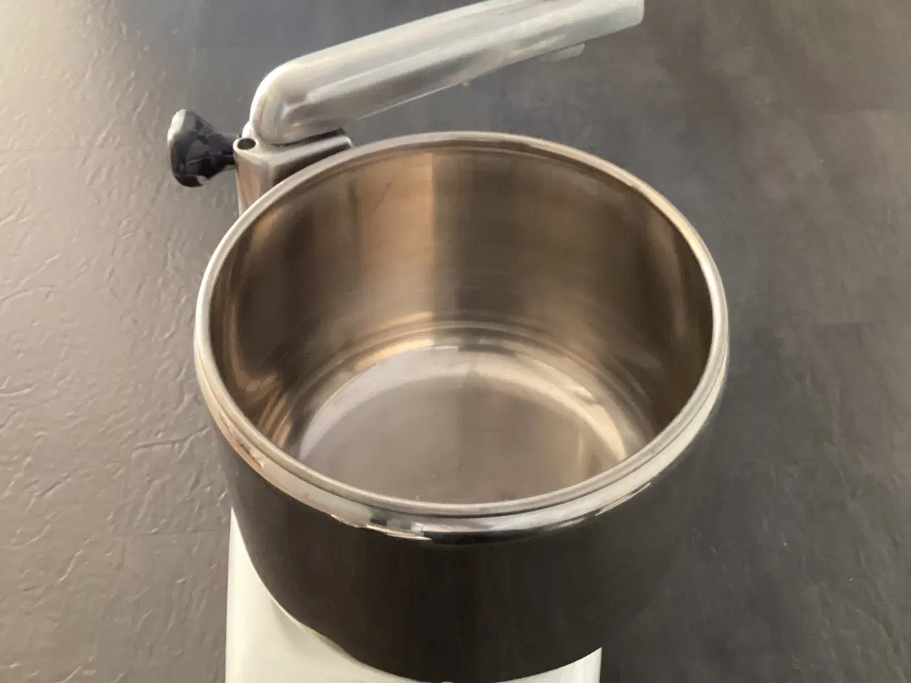 Billede 2 - Electrolux Assistent røremaskine med tilbehør